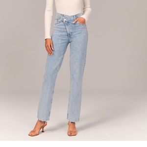 Abercrombie & Fitch 90s Straight ultra high rise jeans